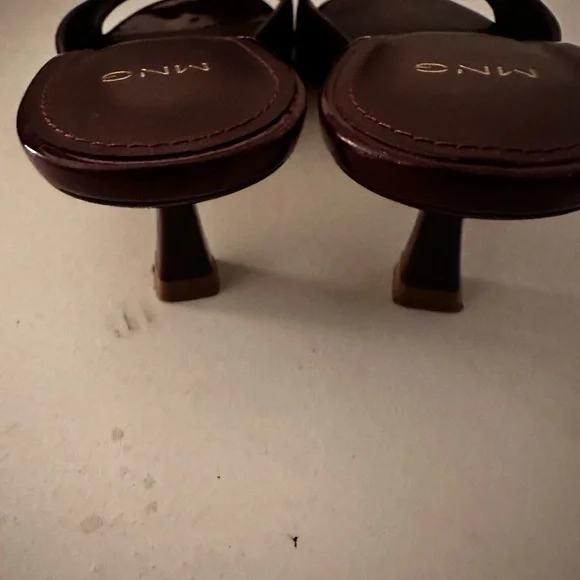 Mango MNG Women's Deep Burgundy Patent Leather Mules Kitten Heel - Picture 4 of 4